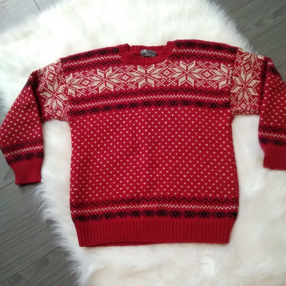 VINTAGE||💯%Wool || Crew Neck Sweater - Picture 12 of 12